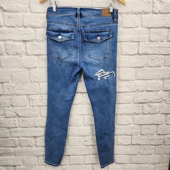 American Eagle Distressed High Rise Jegging Medium Wash Denim Flap Jeans Sz 6R - Picture 8 of 15